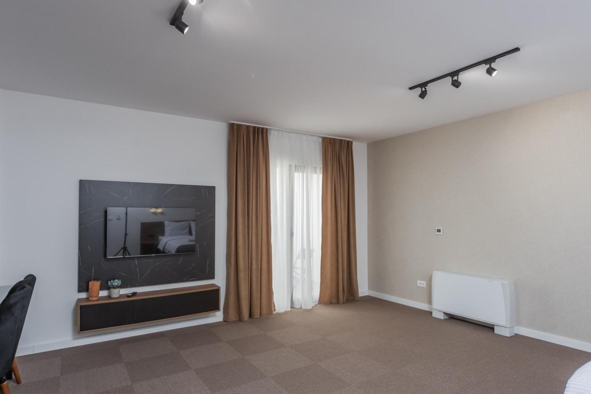 Apart & Spa Beganovic Dobra Voda Oda fotoğraf