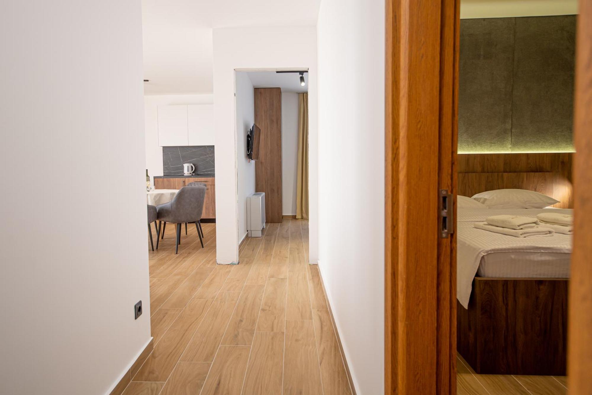 Apart & Spa Beganovic Dobra Voda Dış mekan fotoğraf